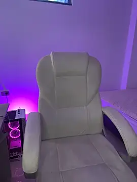 nyna 1 online show from 01-18-26, 08:34