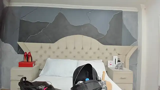 AmberGreyy  online show from 02-27-25, 12:56