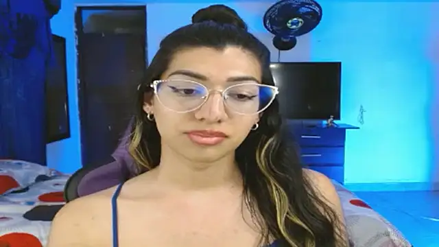 engielphoenis14 online show from 02-21-25, 10:59