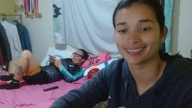 clayre and jill online show from 09-16-25, 03:18