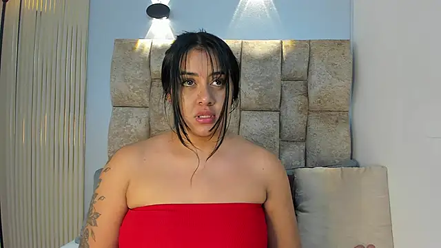 Snapshot of amatista__smith chatting on 10-26-25, 01:50 amatista  smith online show from 10-26-25, 01:50