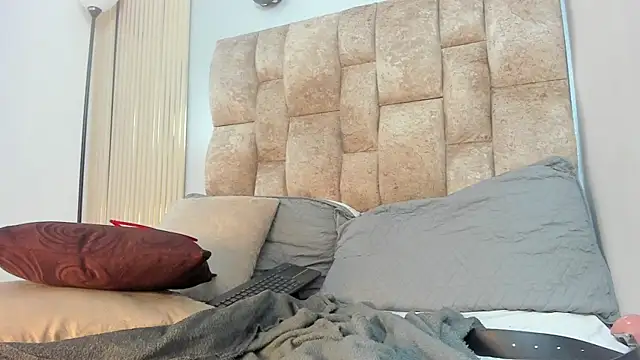 amatista  smith online show from 10-30-25, 01:18