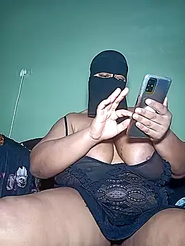 Loly mor online show from 01-24-25, 04:59