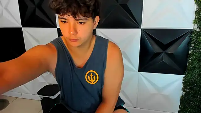 Dani cumboy online show from 10-22-25, 01:55