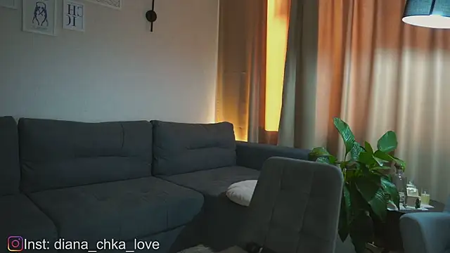 Snapshot of SallyReidj chatting on 02-24-25, 04:16 SallyReidj online show from 02-24-25, 04:16