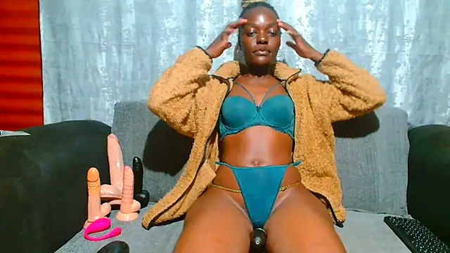 VANESAAMBER23 online show from 09-22-25, 09:06