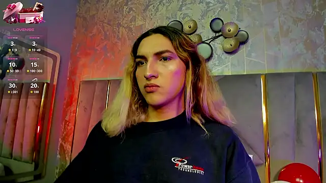 TomLondon  online show from 02-14-26, 03:53