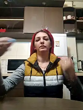 Evadesirex46 online show from 12-06-24, 08:37