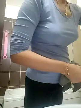 Evadesirex46 online show from 12-07-24, 03:41