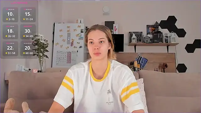 Girl alone home online show from 10-24-25, 03:47