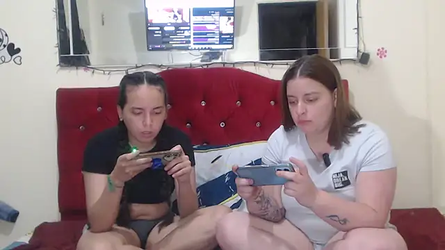 Snapshot of Lola_barbara chatting on 12-12-24, 07:08 Lola barbara online show from 12-12-24, 07:08