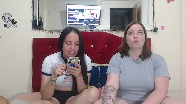 Snapshot of Lola_barbara chatting on 12-14-24, 01:17 Lola barbara online show from 12-14-24, 01:17