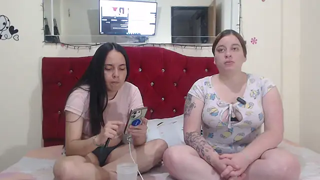 Snapshot of Lola_barbara chatting on 12-18-24, 01:48 Lola barbara online show from 12-18-24, 01:48