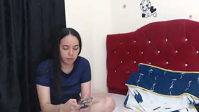 Snapshot of Lola_barbara chatting on 01-23-25, 01:08 Lola barbara online show from 01-23-25, 01:08