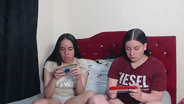 Snapshot of Lola_barbara chatting on 10-09-25, 08:12 Lola barbara online show from 10-09-25, 08:12