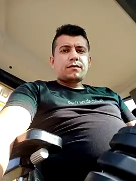 Snapshot of Adana1994 chatting on 12-25-24, 08:18 Adana1994 online show from 12-25-24, 08:18