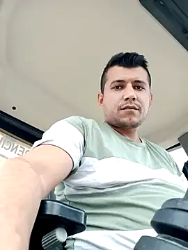 Snapshot of Adana1994 chatting on 12-29-24, 11:40 Adana1994 online show from 12-29-24, 11:40