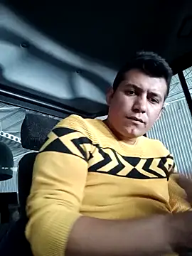 Snapshot of Adana1994 chatting on 02-24-25, 07:55 Adana1994 online show from 02-24-25, 07:55