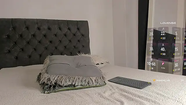 Snapshot of jordanmuskk chatting on 02-25-25, 08:09 jordanmuskk online show from 02-25-25, 08:09