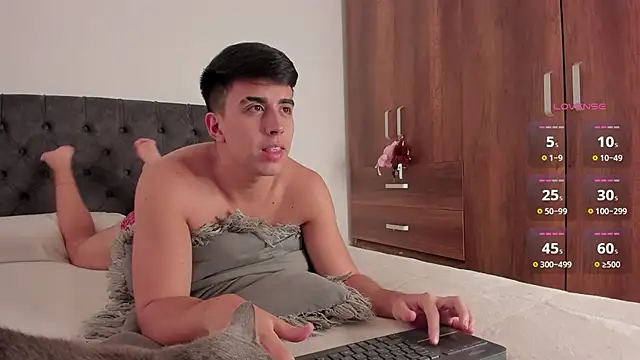 Snapshot of jordanmuskk chatting on 11-27-25, 09:39 jordanmuskk online show from 11-27-25, 09:39