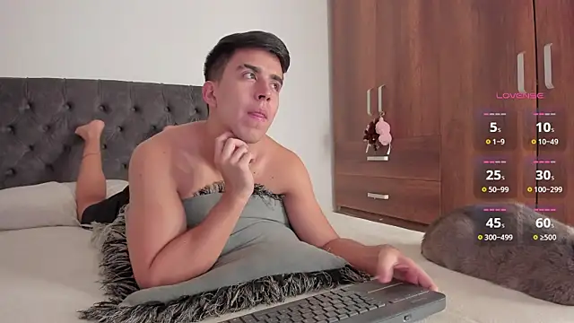 Snapshot of jordanmuskk chatting on 11-29-25, 08:06 jordanmuskk online show from 11-29-25, 08:06