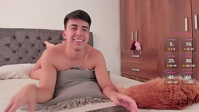 Snapshot of jordanmuskk chatting on 11-29-25, 08:34 jordanmuskk online show from 11-29-25, 08:34