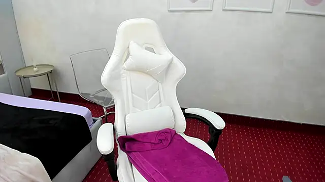 Snapshot of patriciakeys chatting on 02-25-25, 06:36 patriciakeys online show from 02-25-25, 06:36