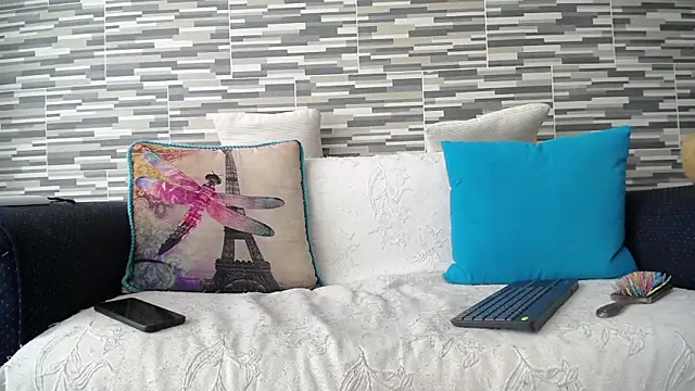 VioletaGomezCo online show from 10-17-25, 02:52