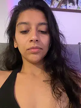 Snapshot of BrittanyDiaz chatting on 05-28-26, 02:09 BrittanyDiaz online show from 05-28-26, 02:09
