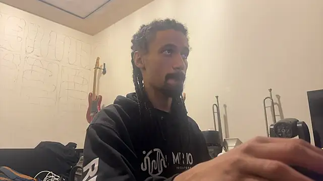 hotcamboy420 online show from 11-02-25, 05:43