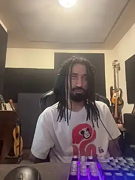 hotcamboy420 online show from 04-29-26, 04:27