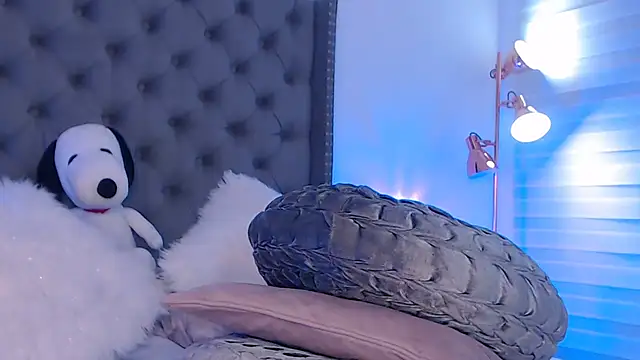 Snapshot of KathaLove chatting on 01-17-25, 05:42 KathaLove online show from 01-17-25, 05:42