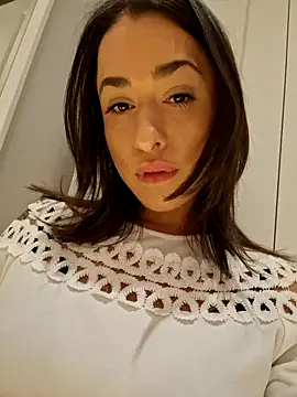 Snapshot of LydiaMaus96 chatting on 11-14-25, 12:37 LydiaMaus96 online show from 11-14-25, 12:37