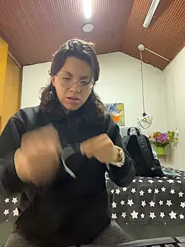 karlamorris  online show from 03-25-26, 01:06