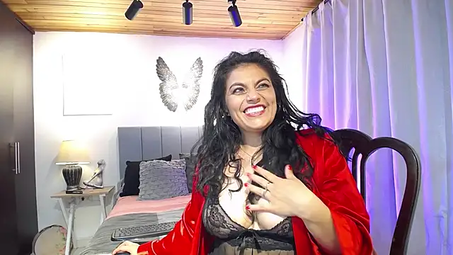 Snapshot of Lust_Mom41 chatting on 02-22-25, 12:16 Lust Mom41 online show from 02-22-25, 12:16