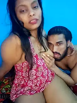 Snapshot of Sexy_DarloSiya chatting on 02-19-25, 10:20 Sexy DarloSiya online show from 02-19-25, 10:20