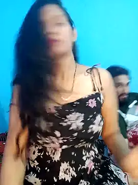 Snapshot of Sexy_DarloSiya chatting on 02-22-25, 07:14 Sexy DarloSiya online show from 02-22-25, 07:14