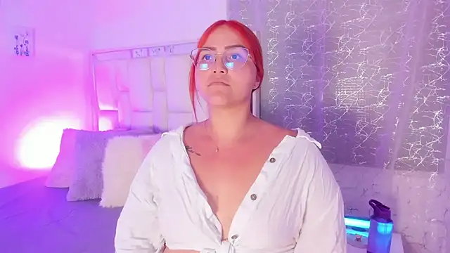 LeahxBarker online show from 09-30-25, 01:43