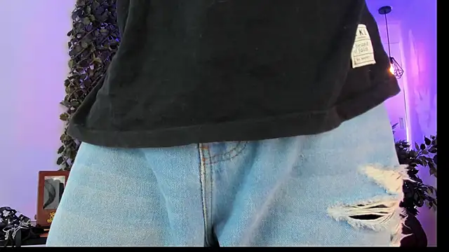 MagnusFrost online show from 01-24-25, 07:39