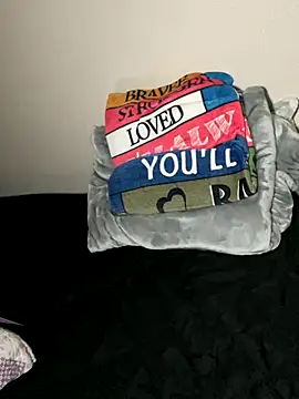 Snapshot of Houstonslong1 chatting on 11-24-25, 11:32 Houstonslong1 online show from 11-24-25, 11:32