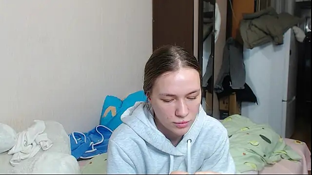 Snapshot of leila_bambi_ chatting on 01-15-25, 11:08 leila bambi  online show from 01-15-25, 11:08