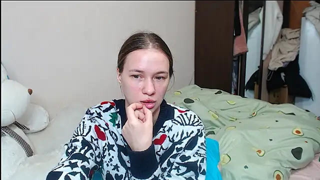 Snapshot of leila_bambi_ chatting on 01-24-25, 01:45 leila bambi  online show from 01-24-25, 01:45