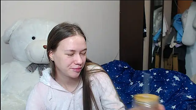 Snapshot of leila_bambi_ chatting on 01-25-25, 08:10 leila bambi  online show from 01-25-25, 08:10