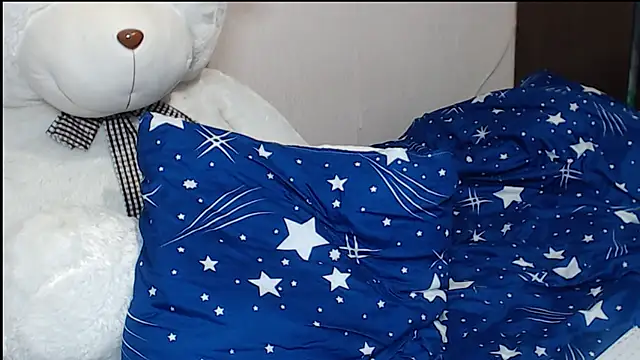 Snapshot of leila_bambi_ chatting on 01-27-25, 12:33 leila bambi  online show from 01-27-25, 12:33