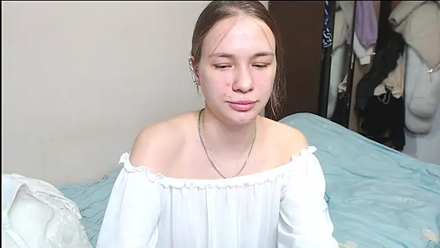 Snapshot of leila_bambi_ chatting on 02-05-25, 06:26 leila bambi  online show from 02-05-25, 06:26