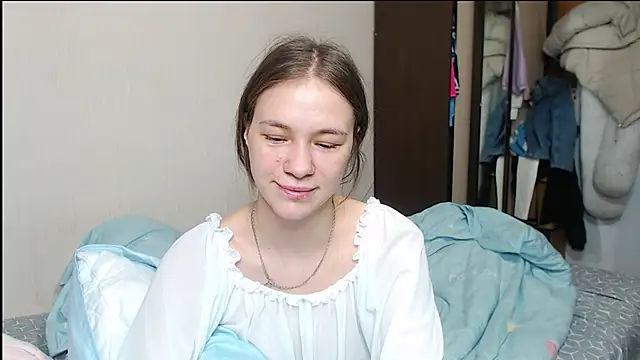 Snapshot of leila_bambi_ chatting on 02-11-25, 06:22 leila bambi  online show from 02-11-25, 06:22