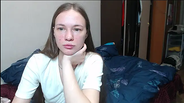 Snapshot of leila_bambi_ chatting on 03-14-25, 09:54 leila bambi  online show from 03-14-25, 09:54