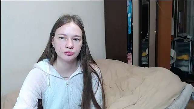 Snapshot of leila_bambi_ chatting on 03-18-25, 09:21 leila bambi  online show from 03-18-25, 09:21