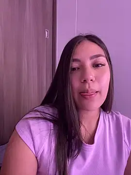 Latina vanessa online show from 01-07-25, 01:59