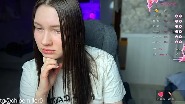 Snapshot of ChloeMillerMeow chatting on 02-10-25, 09:15 ChloeMillerMeow online show from 02-10-25, 09:15